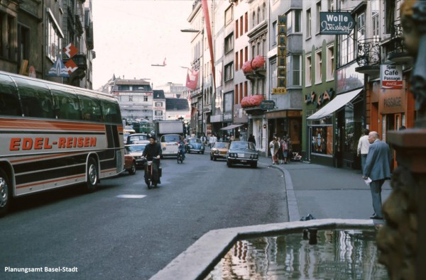 Steine 1980.jpg