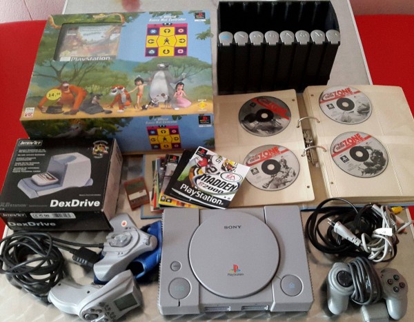 psx-playstation-1-nostalgie-bundle.jpg