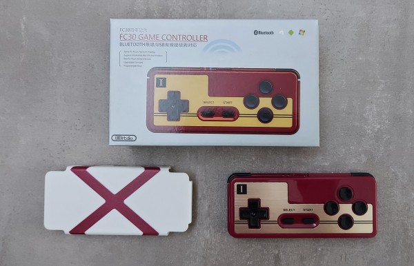 8BitDo FC30 1.jpg