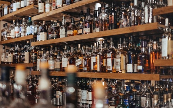 whiskybar-1.jpg